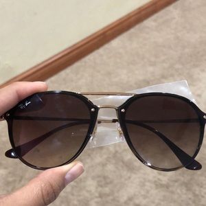 BRAND NEW Ray Ban Sunglasses